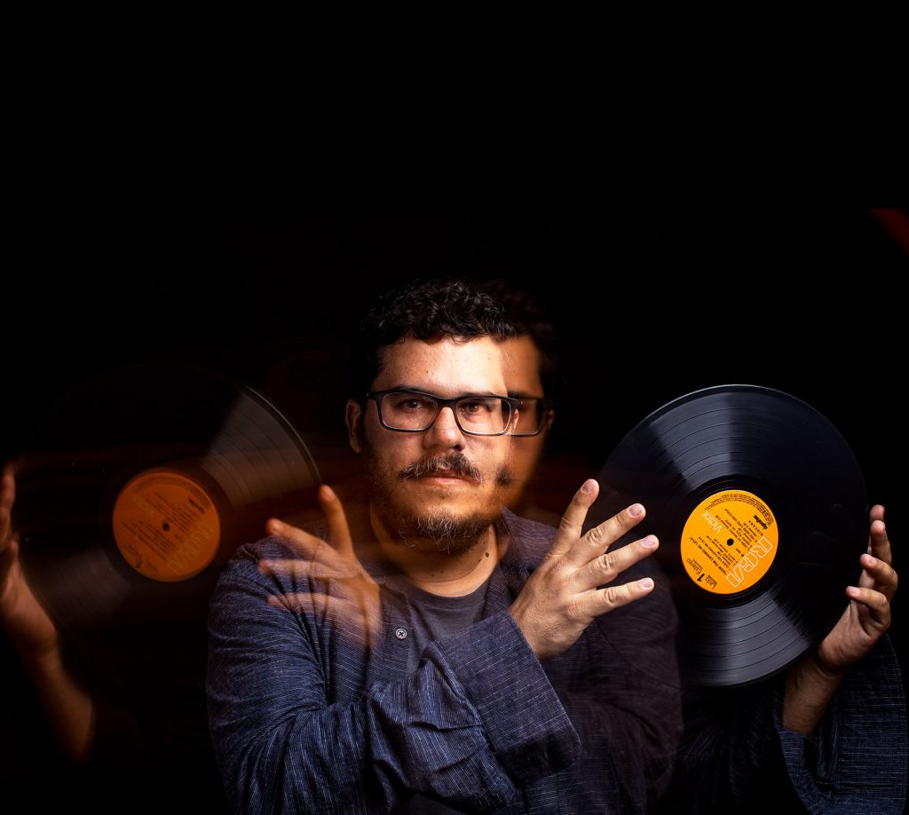 DJ Montano anima o bailinho